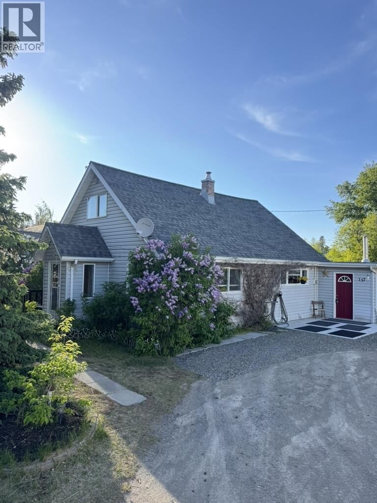 Property Photo:  137 Victoria Street  BC V0J 3A0 