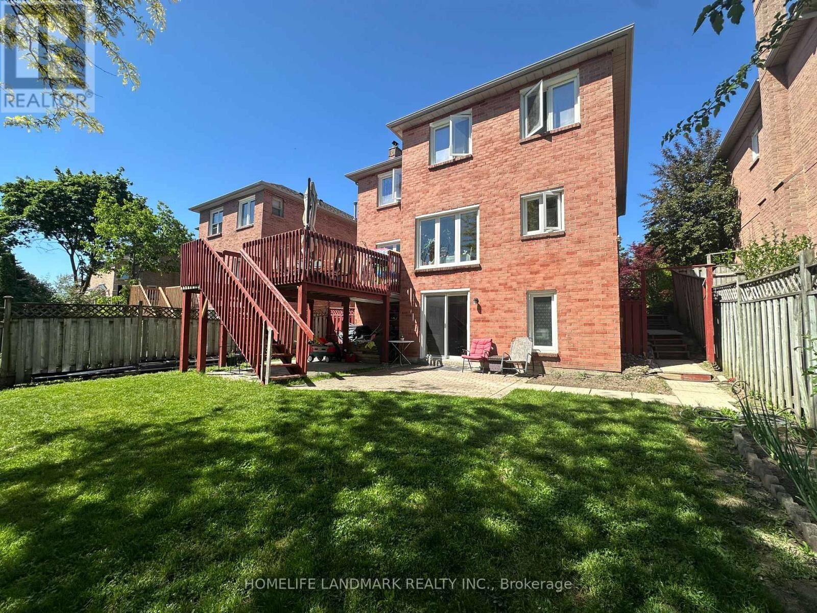 Property Photo: 9 Captain Francis Drive Bsmt ON L3R 9C7