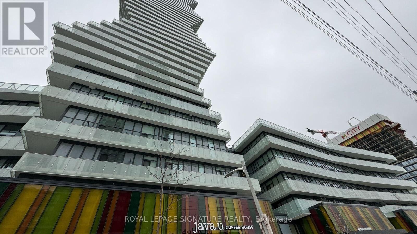 Property Photo:  3900 Confederation Parkway 2505  ON L5B 0M3 