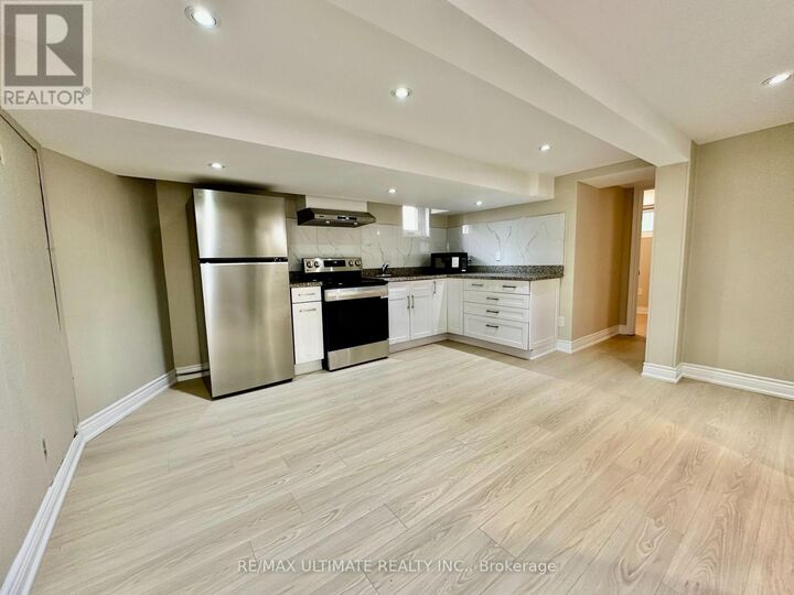 Property Photo:  225 Ferris Road Bsmt  ON M4B 1H2 