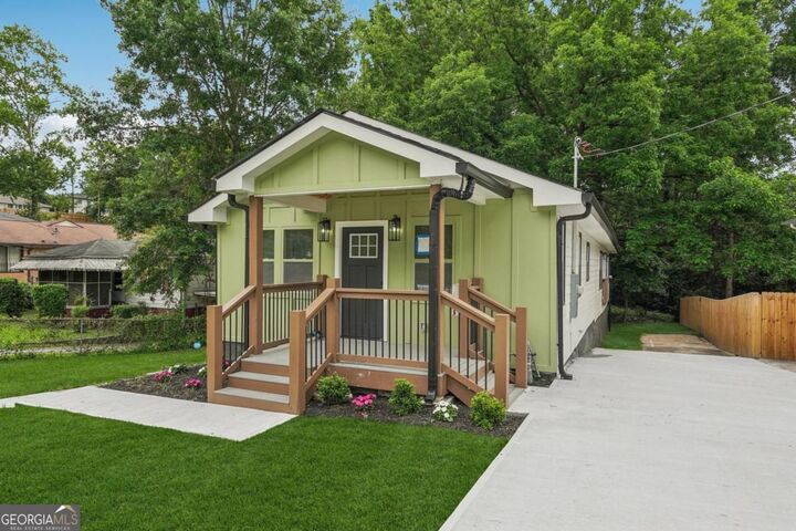 Property Photo:  2178 Wingate Street SW  GA 30310 
