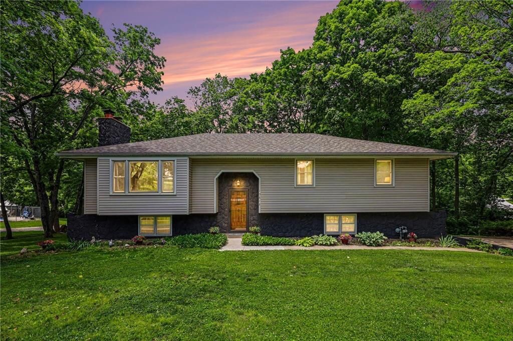 Property Photo:  15818 Salem Road  MO 64024 