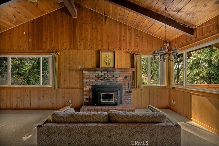 Property Photo:  30962 Old City Creek  CA 92382 