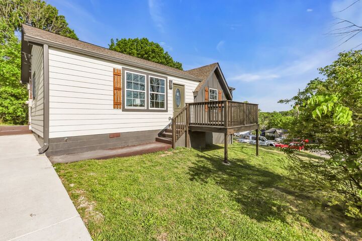 Property Photo:  4600 Long Br  TN 37013 