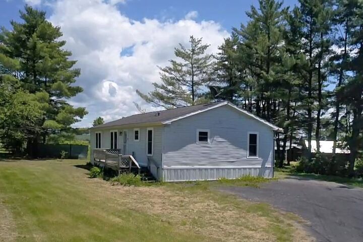Property Photo:  2475 Town Line Road  VT 05734 