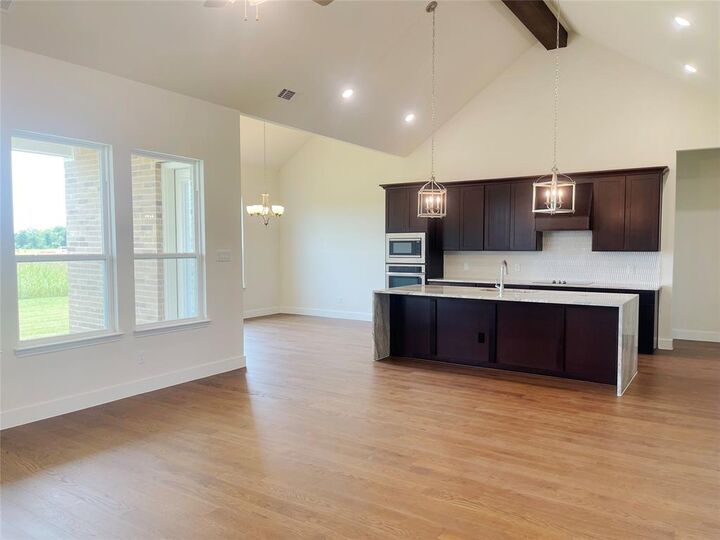 Property Photo: 221 Olson Road TX 75167