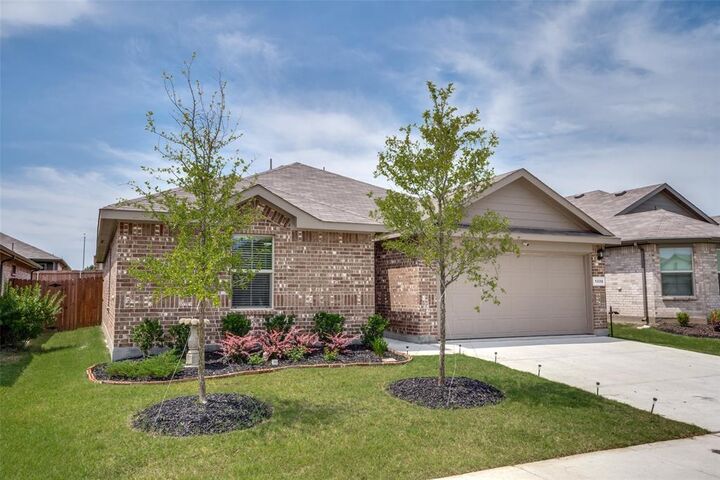 Property Photo:  1336 Dillard Creek Drive  TX 76247 