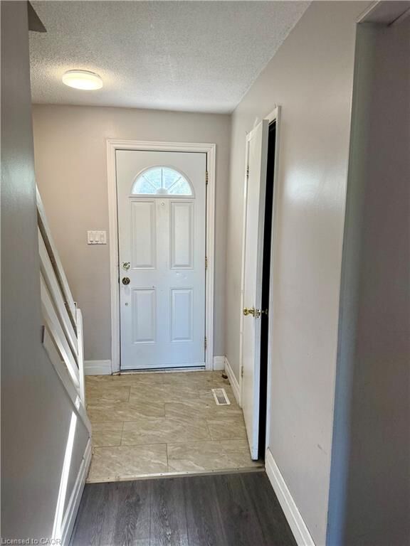 Property Photo: 25 Upper Canada Drive 30 ON N2P 1G2