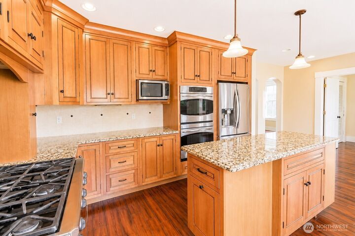 Property Photo:  413  Quince Street NE  WA 98506 