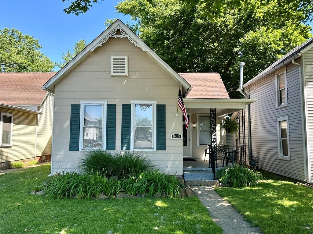Property Photo:  805 Main  Street  OH 45601 