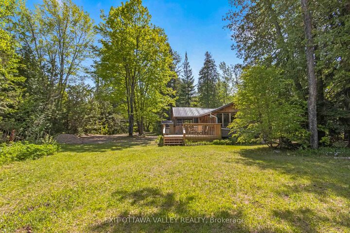 Property Photo: 112 Arbor Vitae Road ON K0J 1B0