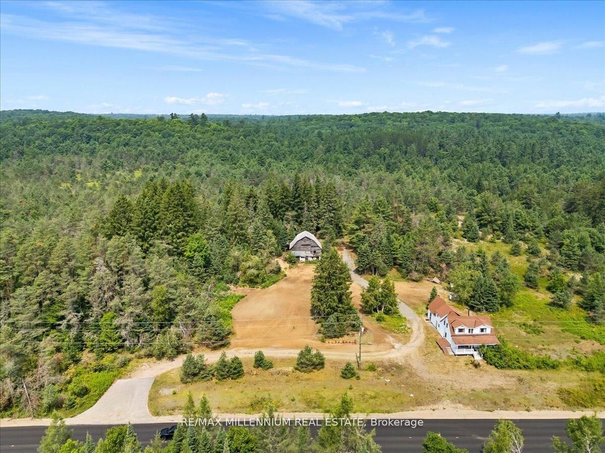 Property Photo: 3529 Highway 118 N/A E ON P1L 1X1