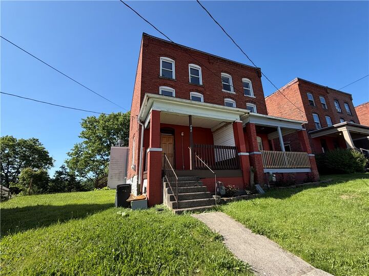 Property Photo:  519-521 1st St  PA 15022 