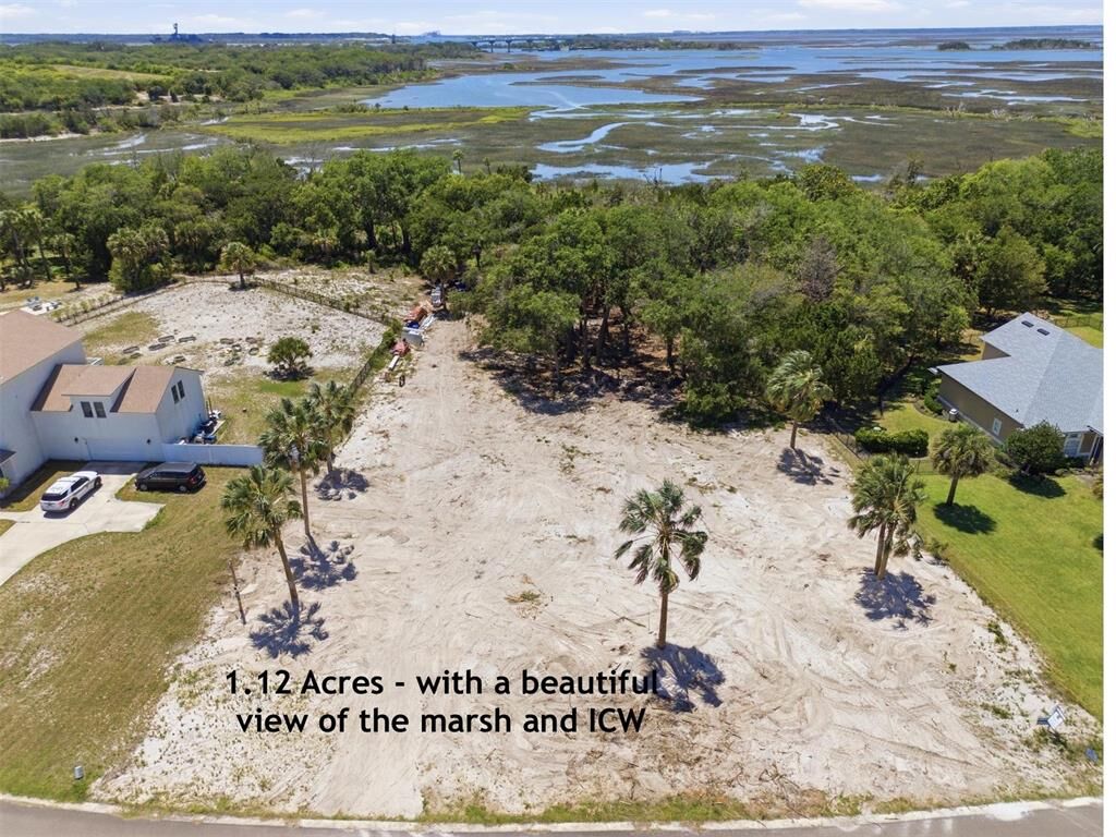 Property Photo:  9110 Woodsman Cove Lane  FL 32226 