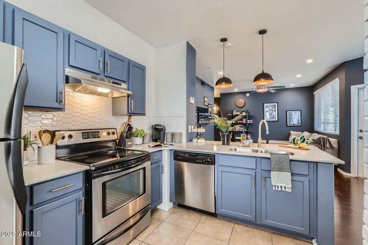Property Photo: 3302 N 7th Street 249 AZ 85014