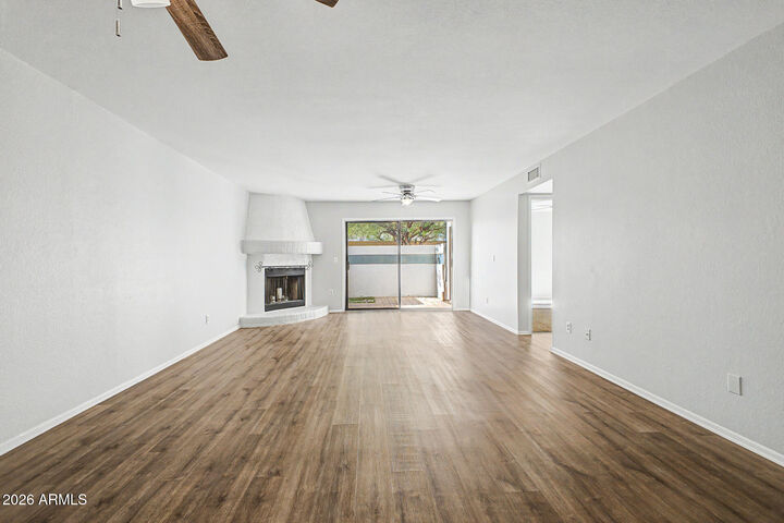 Property Photo:  1326 E Susan Lane  AZ 85288 