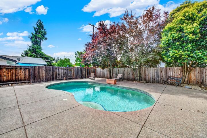 Property Photo: 573 Westwood Court CA 95688