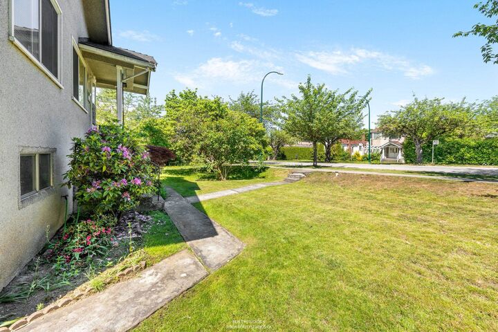 Property Photo: 20 W King Edward Avenue BC V5Y 2H7