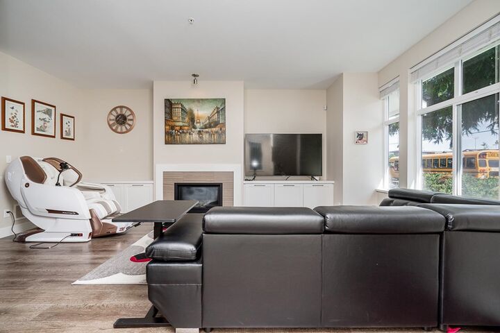 Property Photo: 20581 84 Avenue BC V2Y 0P4