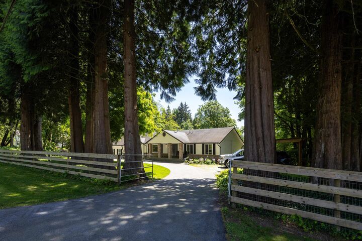 Property Photo: 27454 110 Avenue BC V2W 1P5