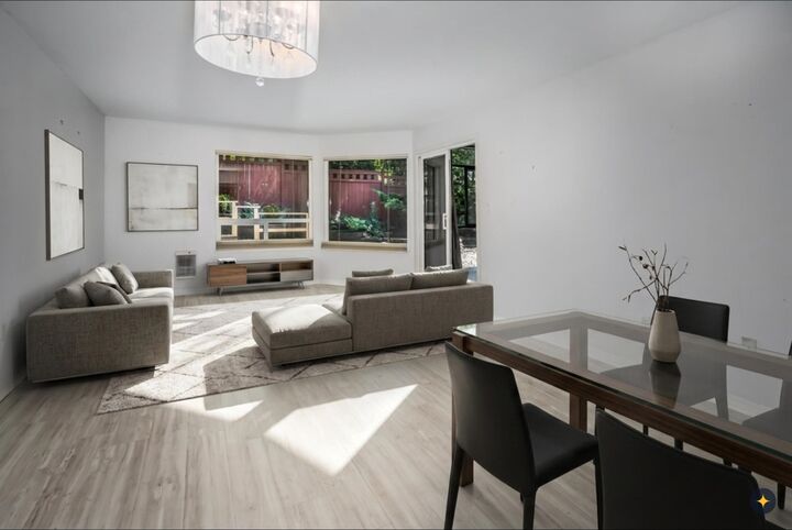 Property Photo:  1350 Vidal Street 309  BC V4B 5G6 