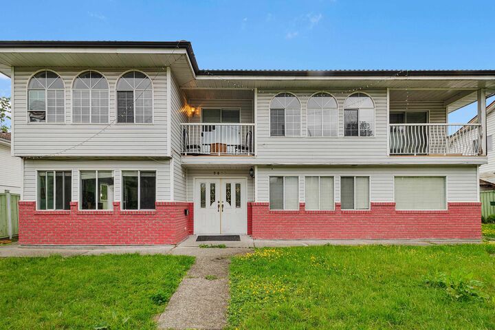 9011 King George Boulevard — photo 1