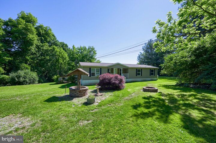 Property Photo:  881 Camp Meeting Road  PA 17519 