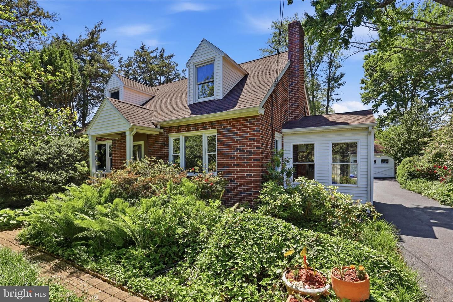 Property Photo:  381 Barbara  PA 17551 