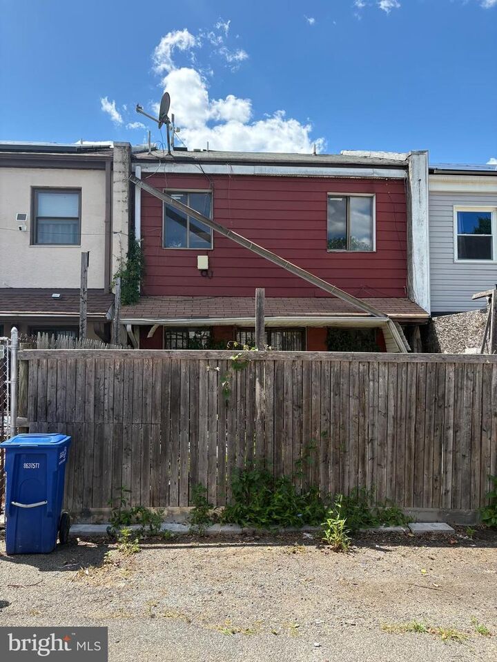 Property Photo: 1657 11th Place NE DC 20002