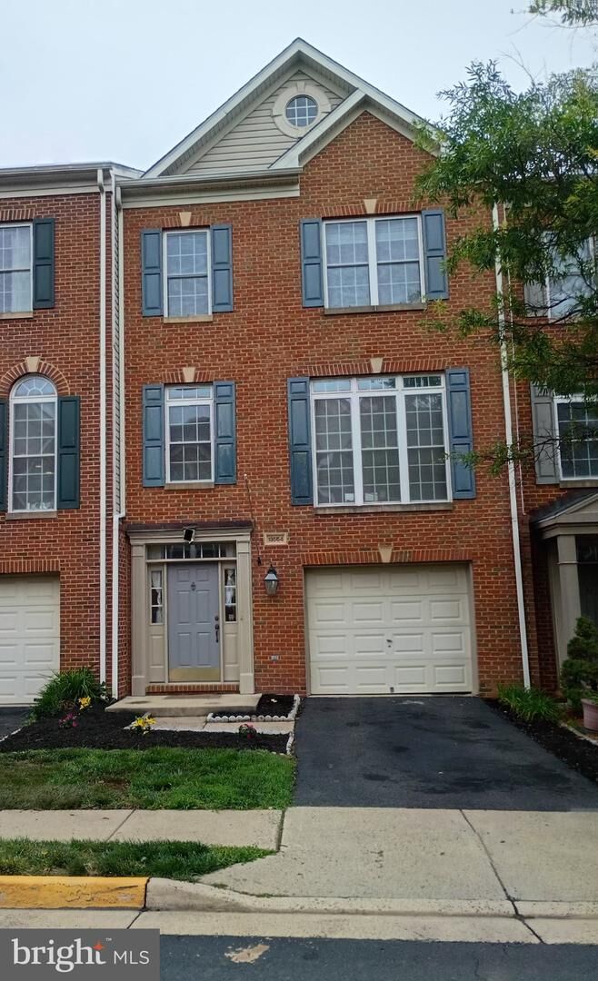 Property Photo:  13554 Lavender Mist Lane  VA 20120 