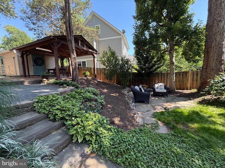 Property Photo:  6100 Washington Boulevard  VA 22205 