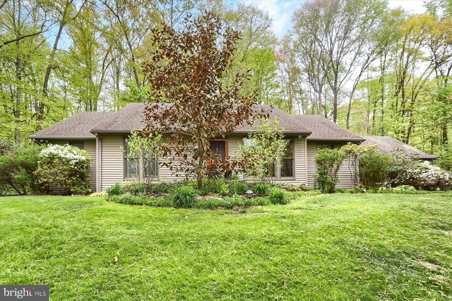 Property Photo:  1575 Pine Grove Road  PA 19507 