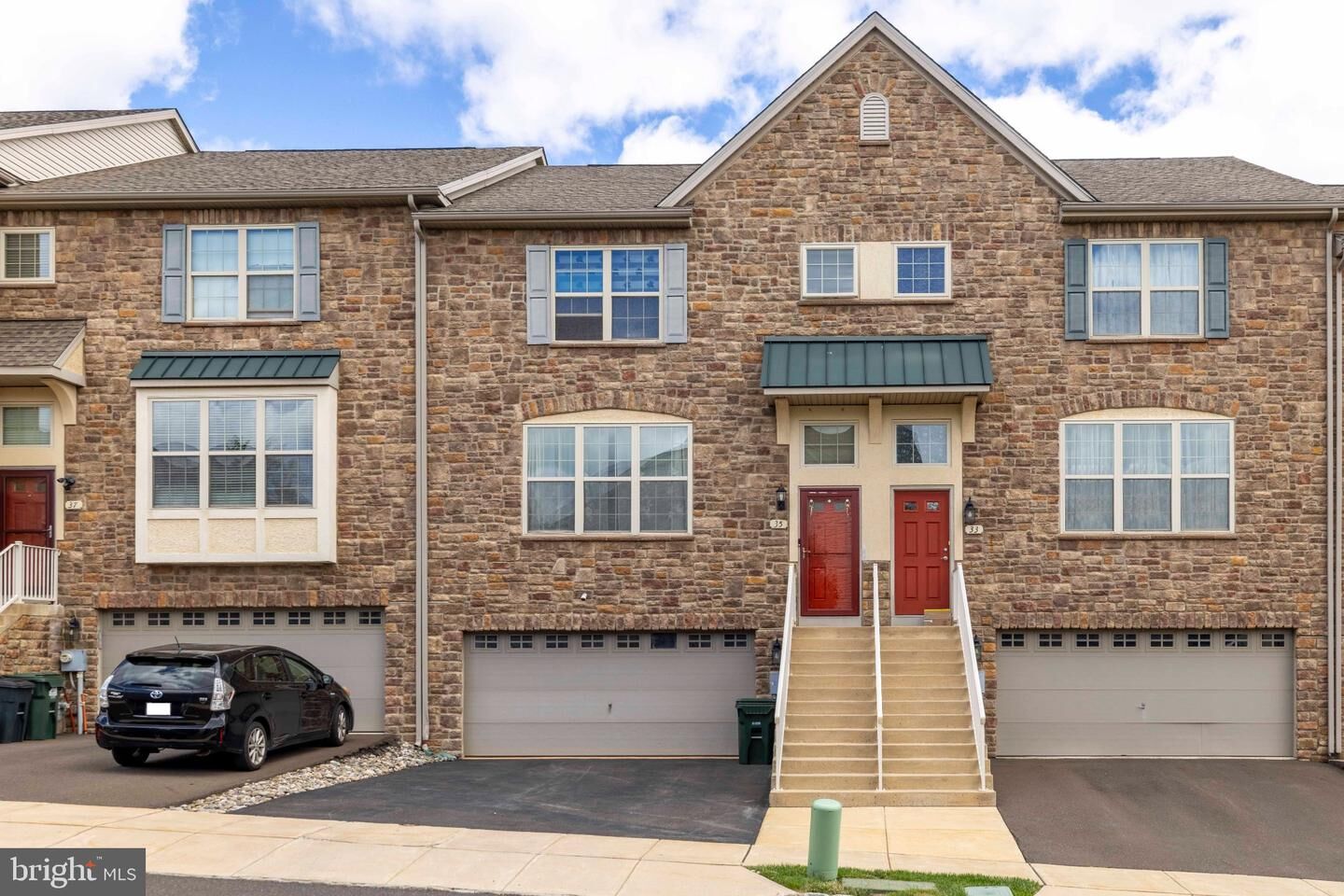 Property Photo: 35 Brinkmanns Way PA 19053