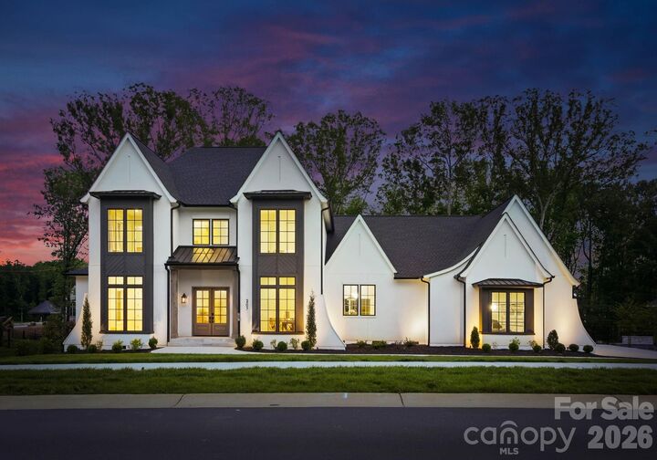 Property Photo: 207 Sugar Maple Lane NC 28104