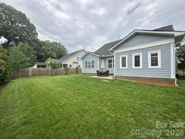 Property Photo:  3826 Dewitt Lane  NC 28217 