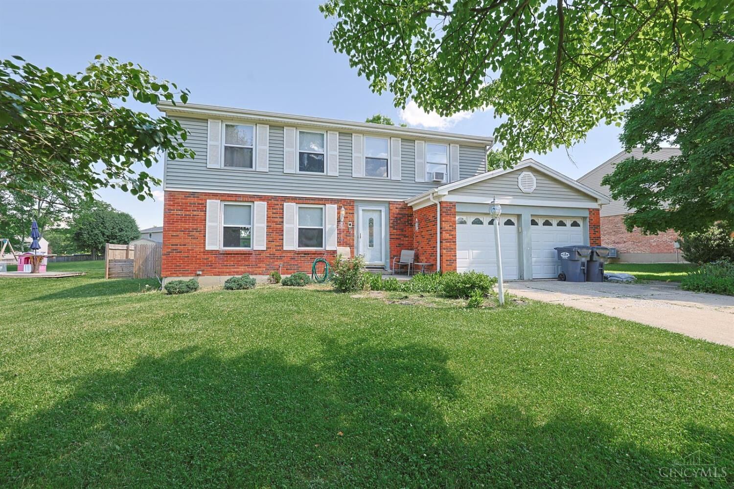Property Photo: 1146 Hickorylake Drive OH 45233