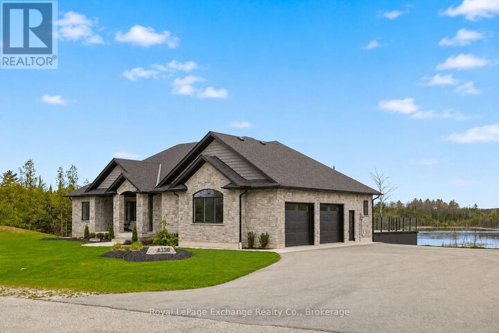 Property Photo:  150 Louise Creek Crescent  ON N0G 1S0 