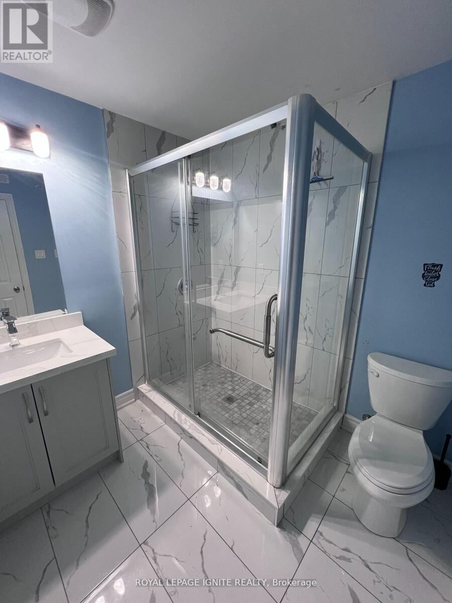 Property Photo:  1074 Orenda Street Bsmt  ON L1X 0G5 