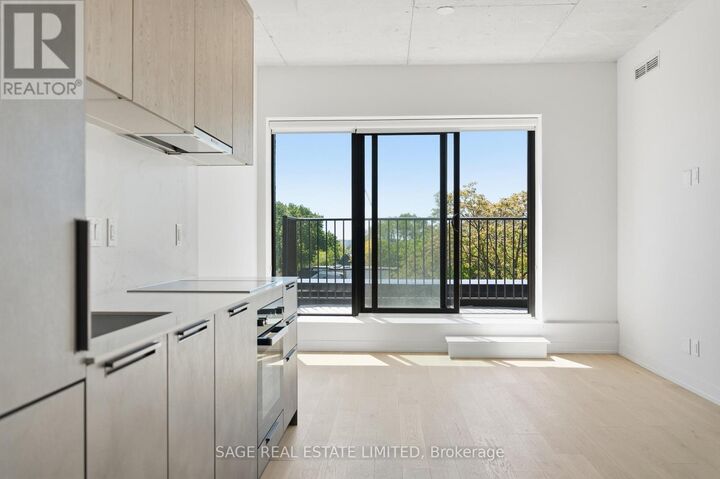 Property Photo:  761 Queen Street East 504  ON M4M 1H3 
