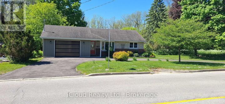 Property Photo:  481 24th Street West  ON N4K 4H9 