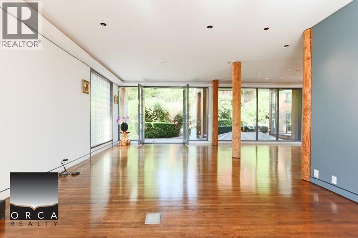 Property Photo:  687 Beachview Drive  BC V7G 1P8 
