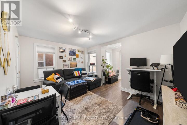 Property Photo:  229 Woodbine Avenue Main  ON M4L 3P3 