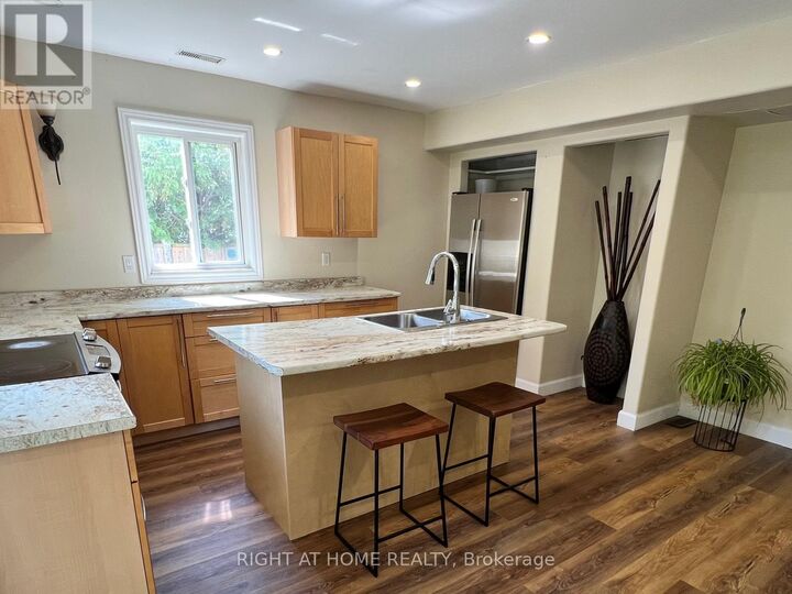 Property Photo:  3273 Cove Avenue  ON L9S 2K7 