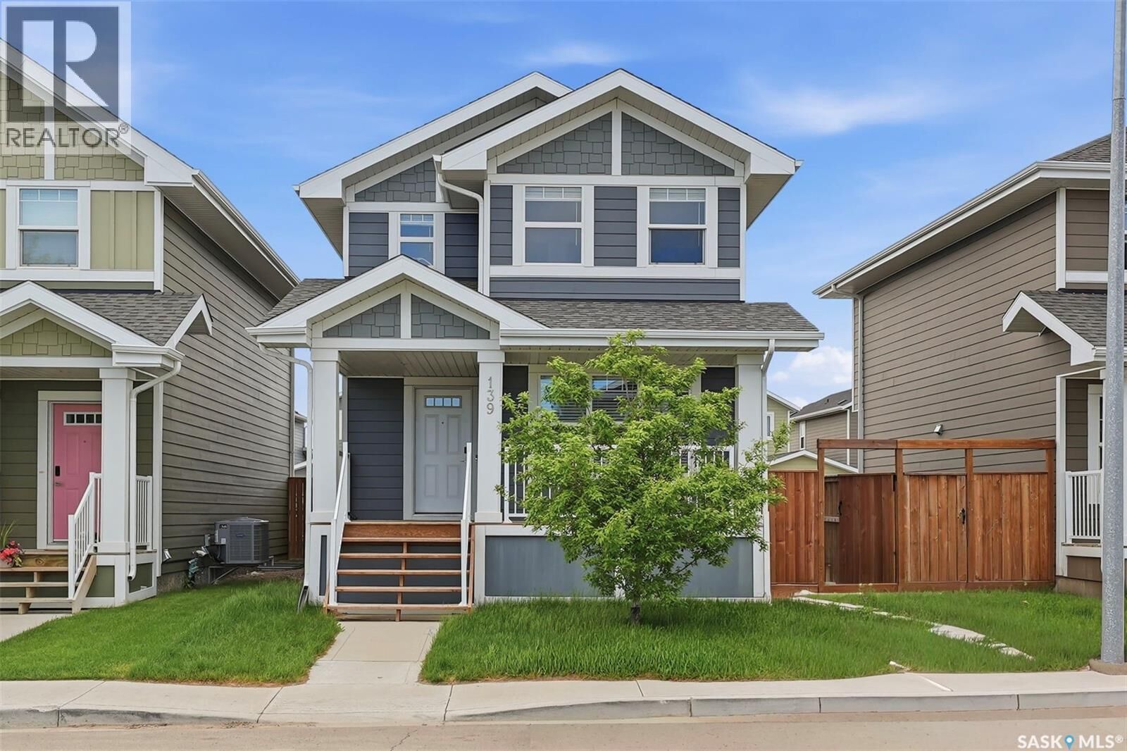 Property Photo:  139 Stilling Mews  SK S7V 0P4 