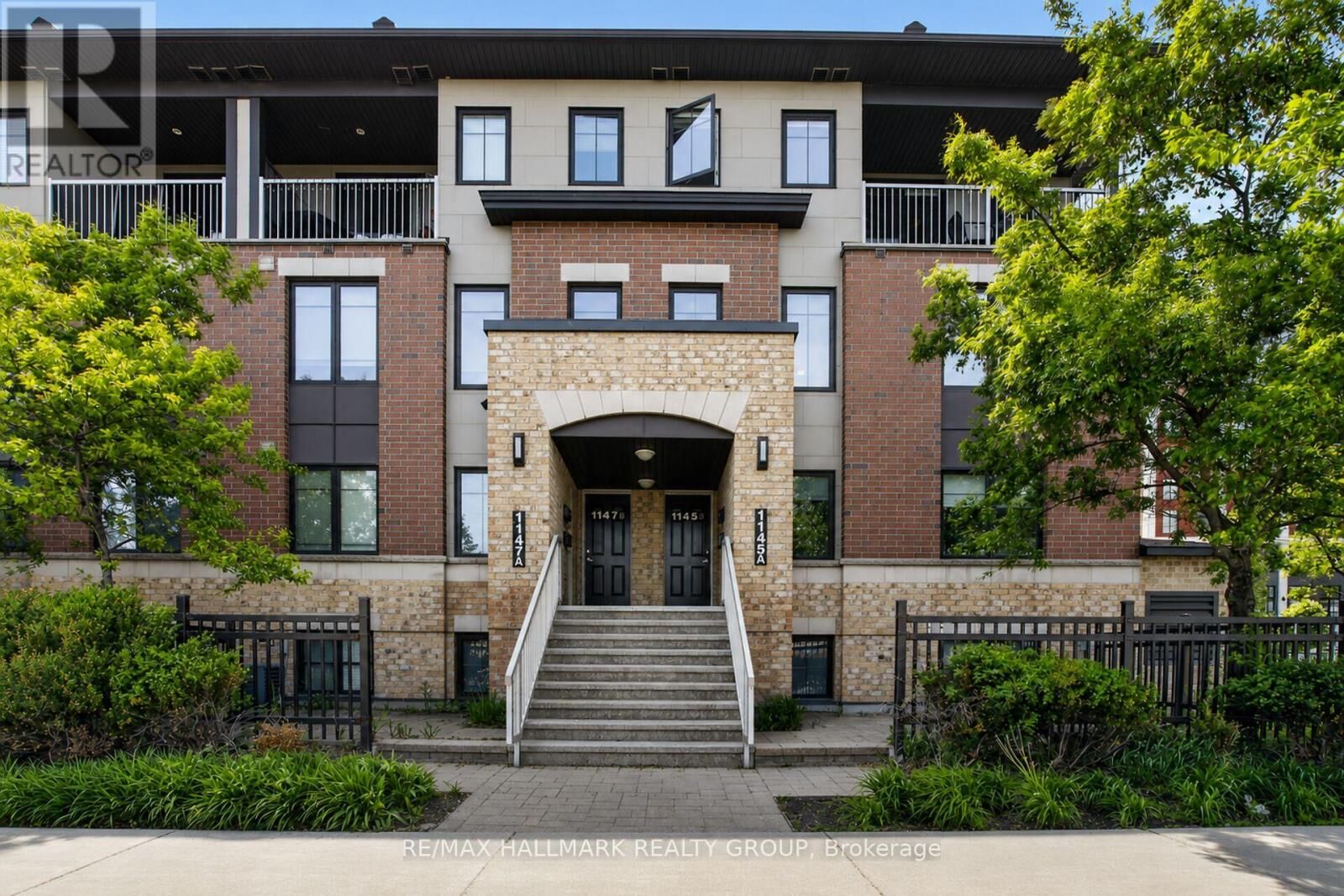 Property Photo:  1145 Longfields Drive B  ON K2J 5R5 