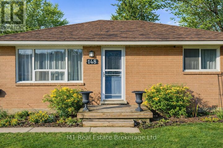 Property Photo:  148 Victoria Road North  ON N1E 5H5 