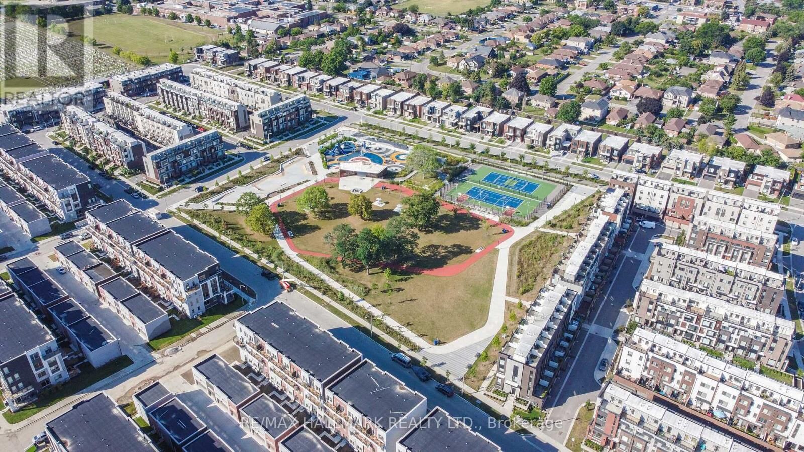 Property Photo:  26 Caroline Carpenter Grove  ON M3K 0B1 