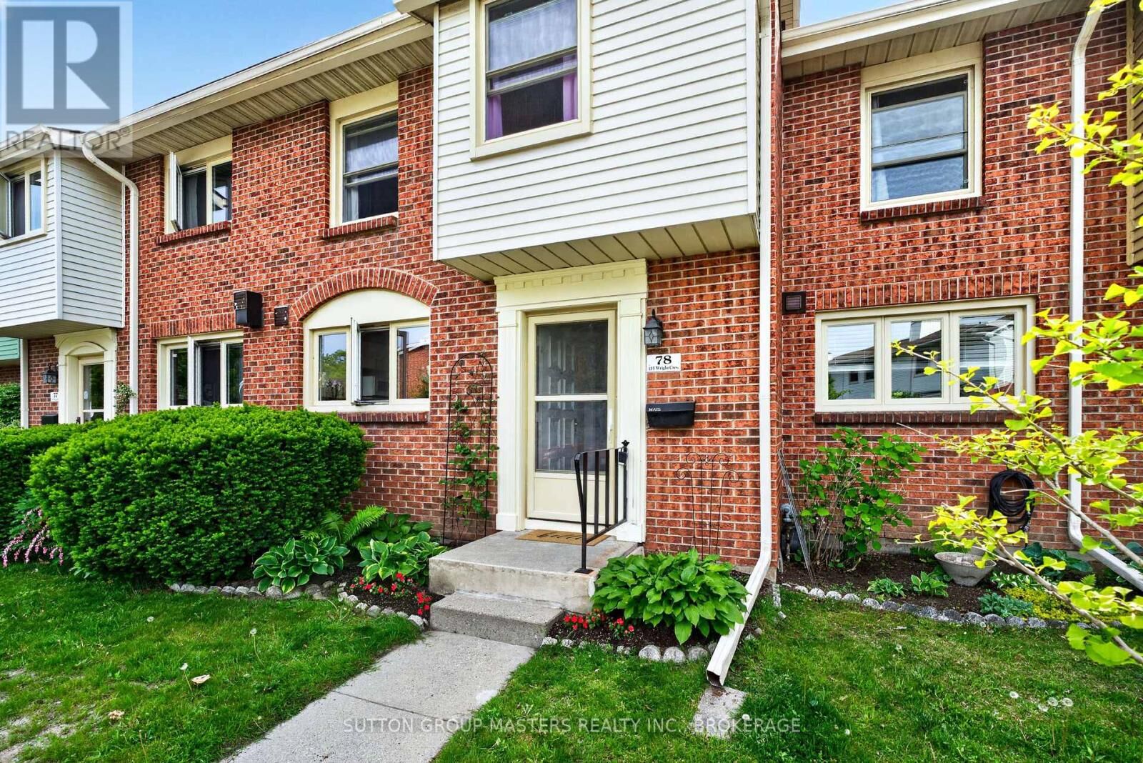 Property Photo:  115 Wright Crescent 78  ON K7L 4T8 