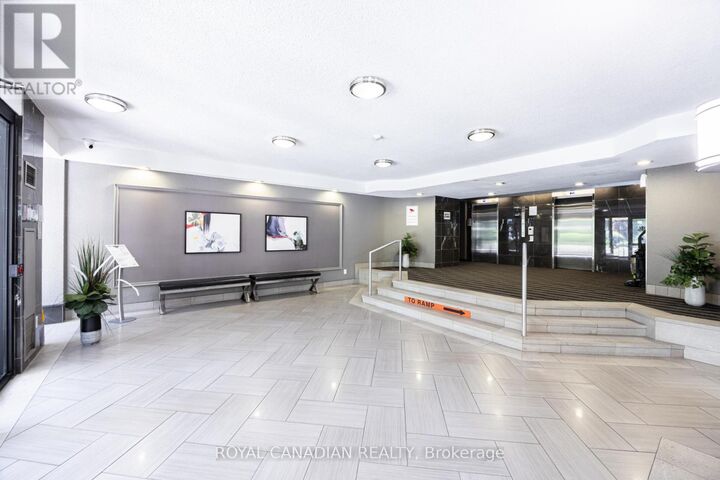Property Photo:  8 Lisa Street 1906  ON L6T 4S6 