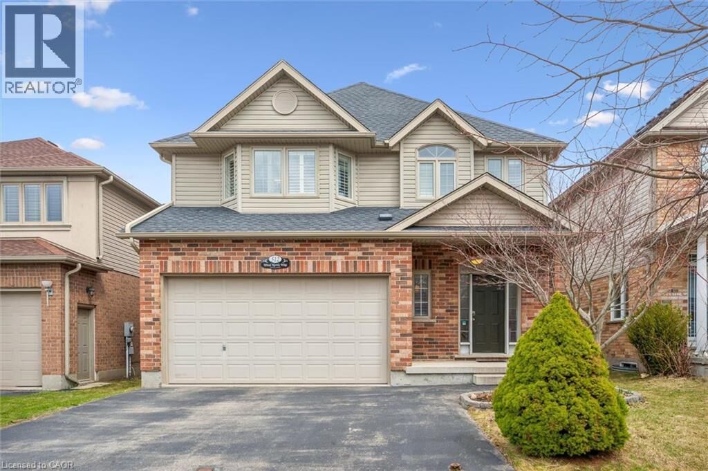 Property Photo:  512 Wood Nettle Way  ON N2V 2X9 